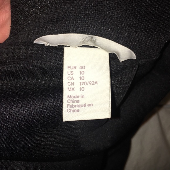 short black dress - Picture 3 of 5